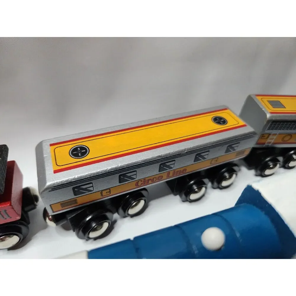 CIRCO Wooden Train & Vehicle Lot – Engines, Cars, Plane, Construction